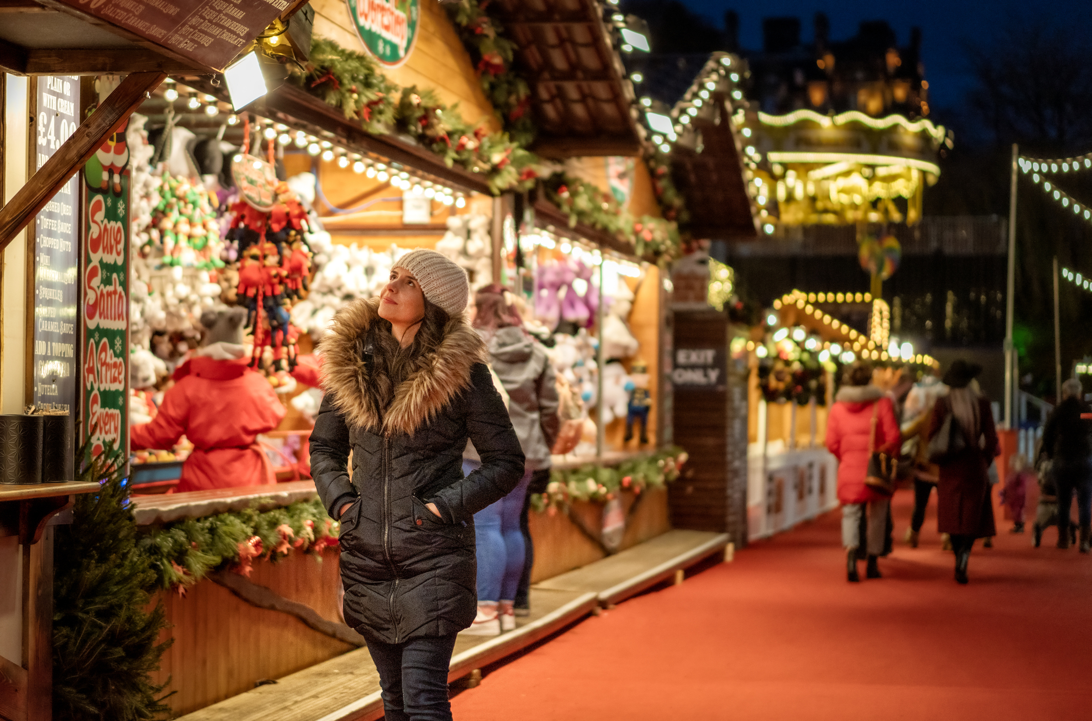 You Can Now Get Paid To Visit Christmas Markets And Drink Mulled Wine