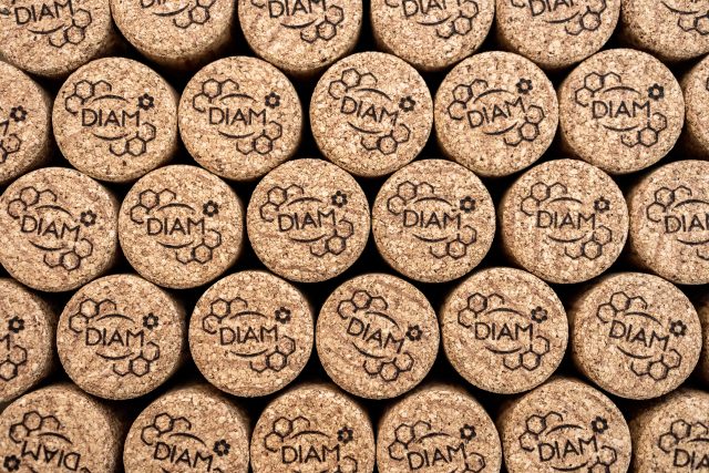 Is tirage under cork making a comeback in Champagne?